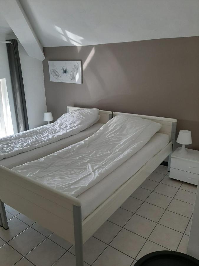 Vroeleneind Holiday home Noorbeek